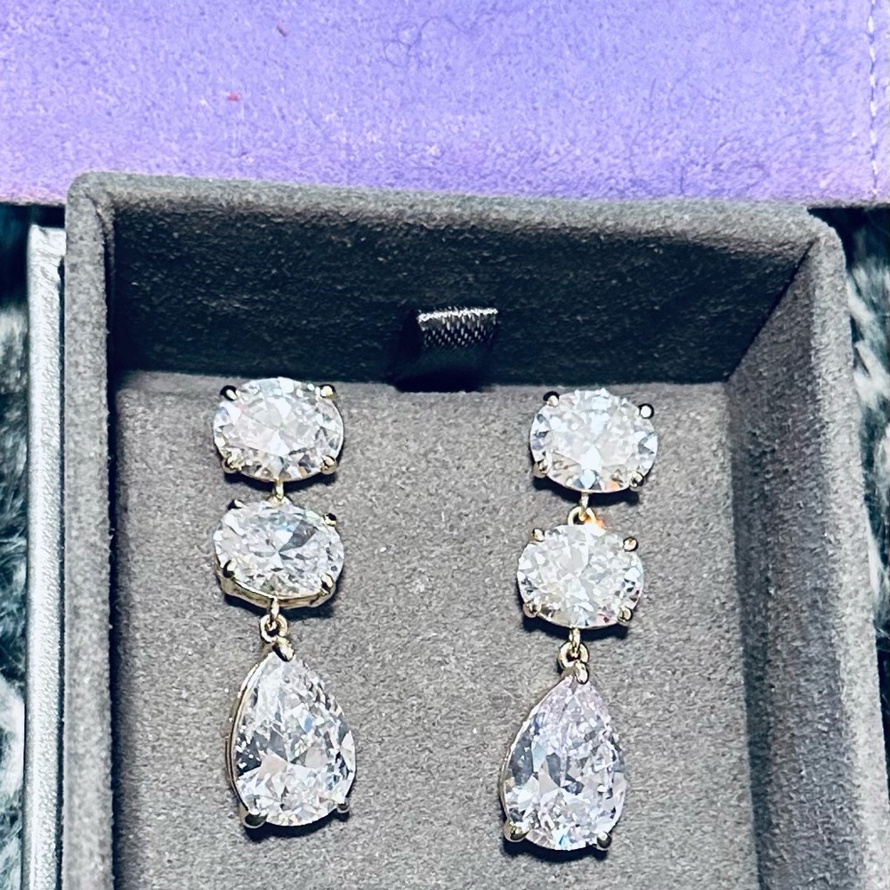 Breathtaking Melinda Maria Gold Drop Earrings